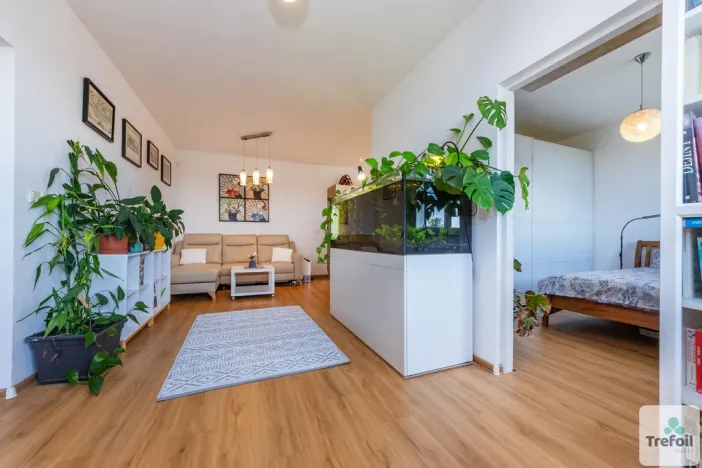 Prodej bytu 3+kk, Šestajovice, Komenského, 77 m2