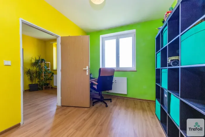 Prodej bytu 3+kk, Šestajovice, Komenského, 77 m2