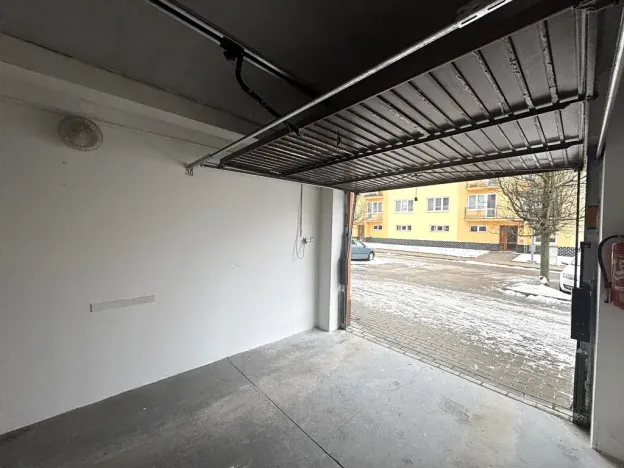 Prodej garáže, Střelice, Ant. Smutného, 16 m2