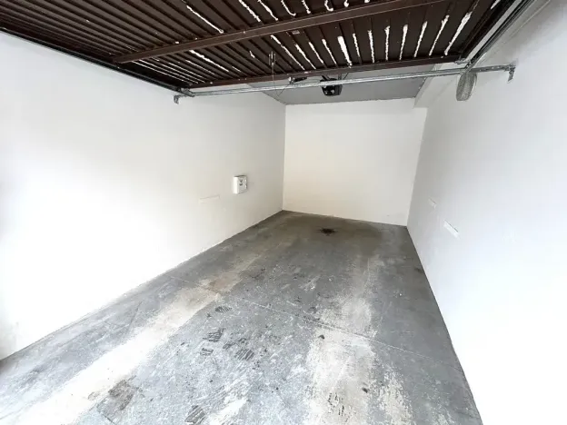 Prodej garáže, Střelice, Ant. Smutného, 16 m2