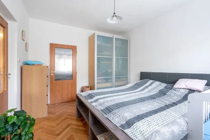 Pronájem bytu 2+1, Praha - Břevnov, Na Petřinách, 58 m2