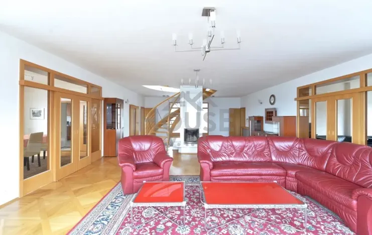 Pronájem vily, Praha - Smíchov, Nový Zlíchov, 839 m2