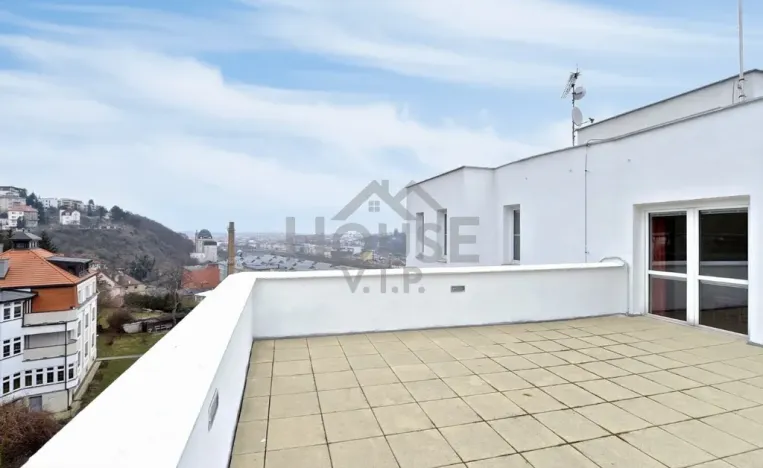 Pronájem vily, Praha - Smíchov, Nový Zlíchov, 839 m2