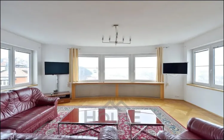 Pronájem vily, Praha - Smíchov, Nový Zlíchov, 839 m2