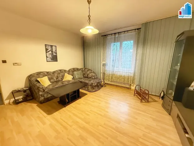 Prodej bytu 3+1, Plzeň, Guldenerova, 78 m2
