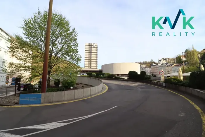 Pronájem bytu 2+1, Karlovy Vary, I. P. Pavlova, 52 m2