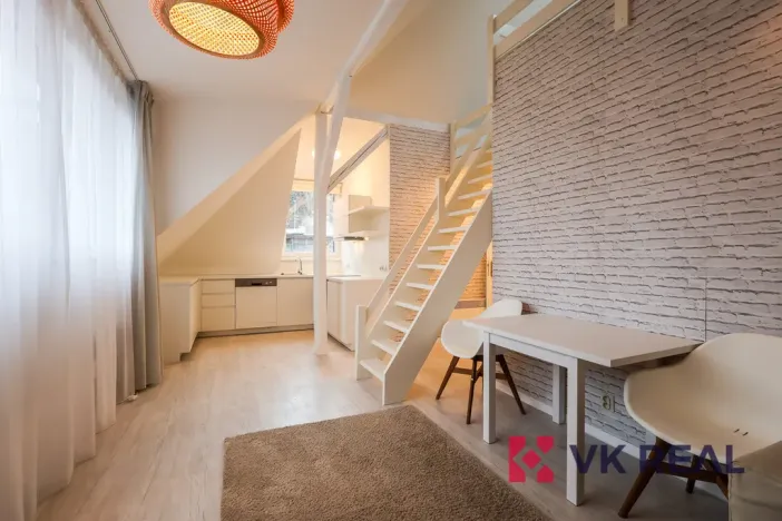 Pronájem bytu 1+kk, Praha - Braník, Branická, 50 m2