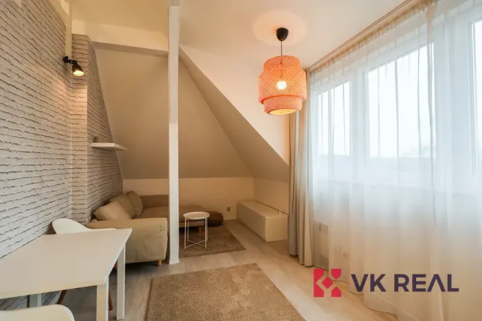 Pronájem bytu 1+kk, Praha - Braník, Branická, 50 m2