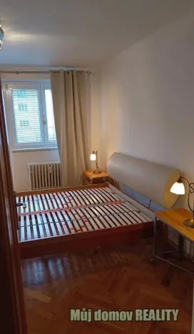 Pronájem bytu 2+1, Praha - Dejvice, Na Šťáhlavce, 61 m2