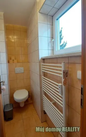 Pronájem bytu 2+1, Praha - Dejvice, Na Šťáhlavce, 61 m2