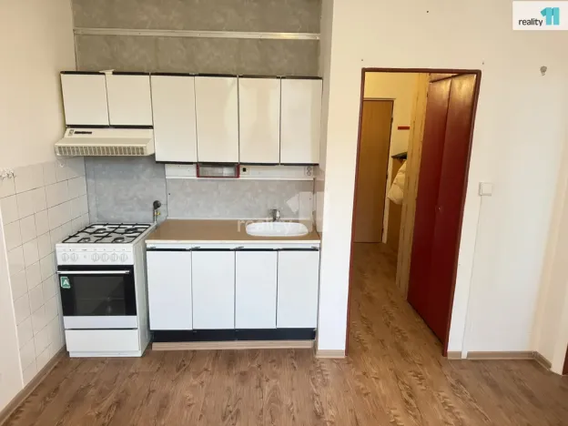 Pronájem bytu 1+1, Plzeň - Severní Předměstí, Brněnská, 39 m2