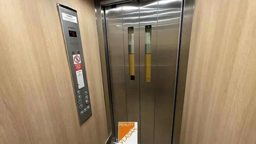 Pronájem bytu 3+1, Kadaň, Klášterecká, 71 m2