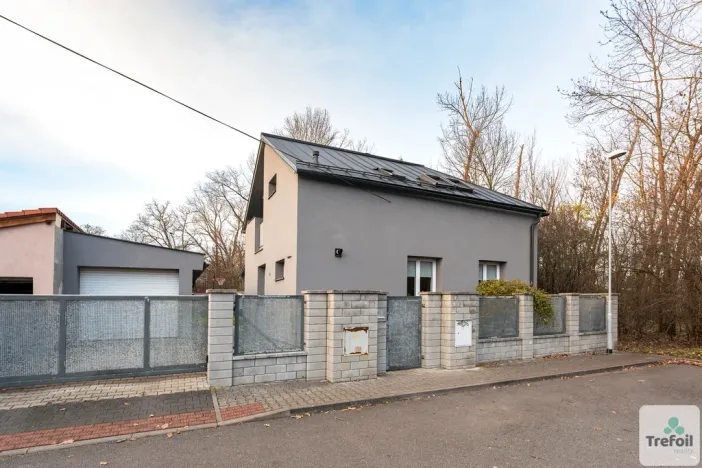 Prodej rodinného domu, Neratovice, Za Lesem, 132 m2