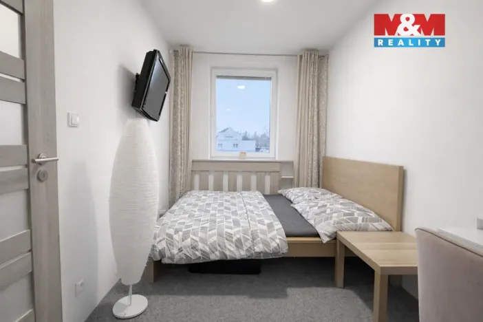 Pronájem bytu 2+kk, Louny, Říční, 36 m2