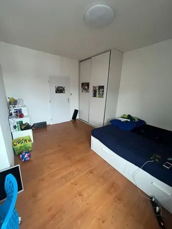 Pronájem bytu 3+1, Praha - Kyje, Herdovská, 80 m2