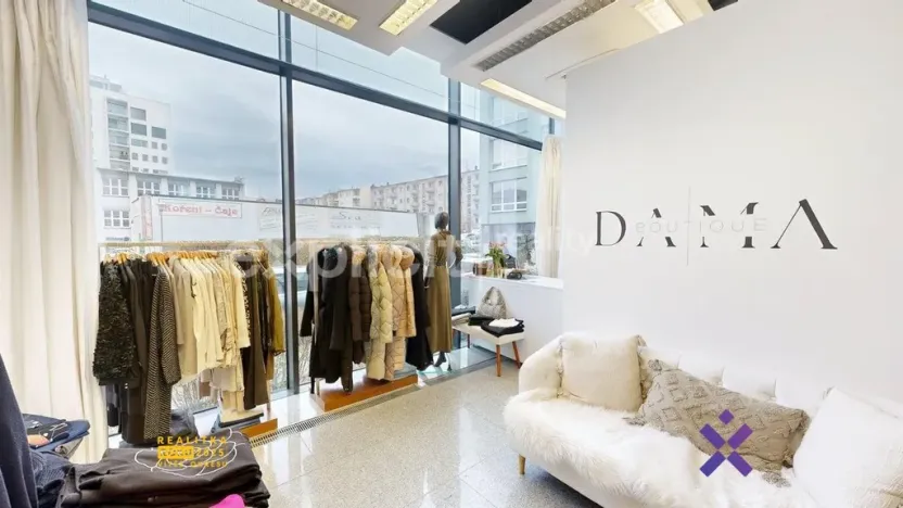 Pronájem obchodního prostoru, Zlín, Kvítková, 38 m2
