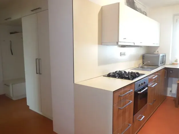 Prodej bytu 2+1, Zlín, Sokolská, 52 m2