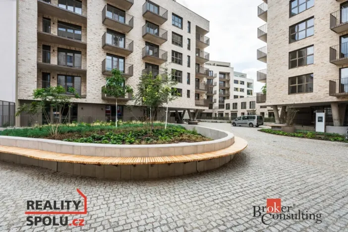 Pronájem bytu 1+kk, Brno - Zábrdovice, Bratislavská, 23 m2