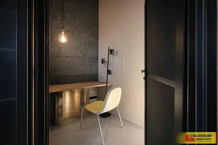 Pronájem kanceláře, Brno - Husovice, 236 m2