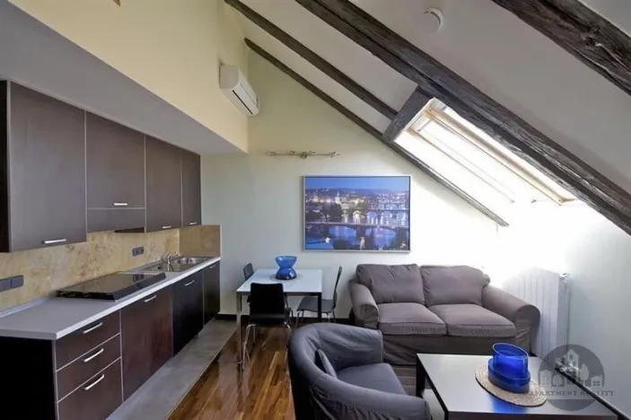 Pronájem bytu 3+kk, Praha - Žižkov, Cimburkova, 58 m2