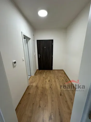 Pronájem bytu 1+kk, Opava, 42 m2