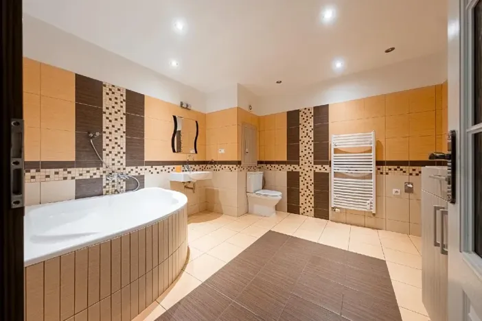 Prodej bytu 3+1, Pardubice, Palackého třída, 71 m2