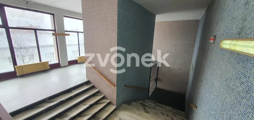 Pronájem skladu, Ostrožská Nová Ves, 1272 m2