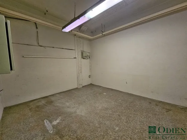 Pronájem skladu, Praha - Letňany, Beranových, 22 m2