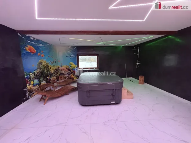 Prodej rodinného domu, Drhovle - Drhovle Zámek, 145 m2