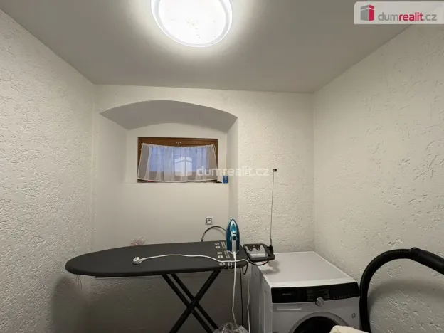 Prodej rodinného domu, Drhovle - Drhovle Zámek, 145 m2