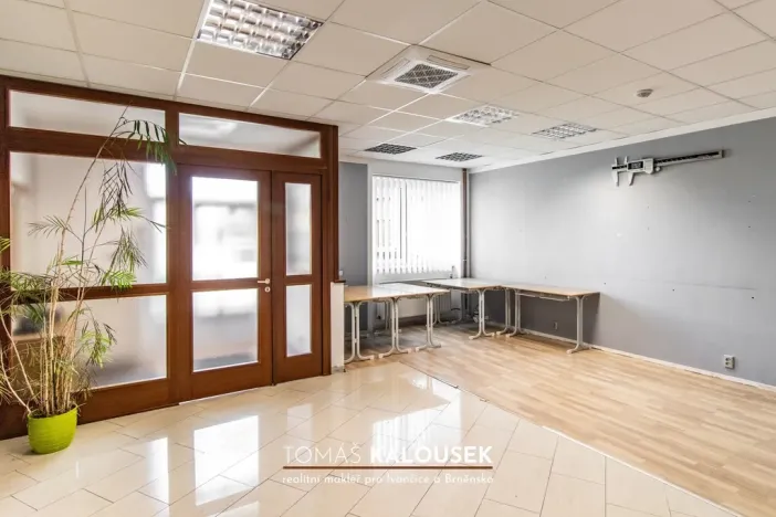 Pronájem obchodního prostoru, Ivančice - Němčice, Ke Karlovu, 129 m2