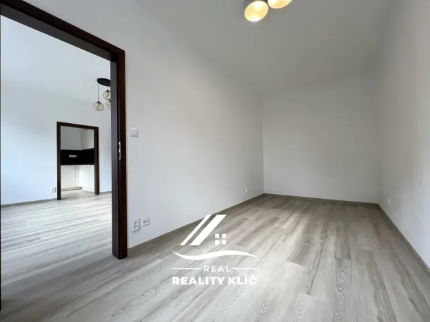 Pronájem bytu 2+1, Ostrava, Podroužkova, 45 m2