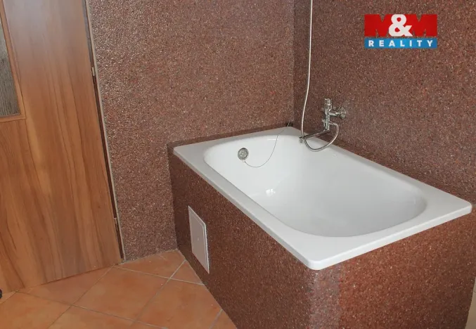 Pronájem bytu 2+1, Jičín - Valdické Předměstí, Textilní, 55 m2