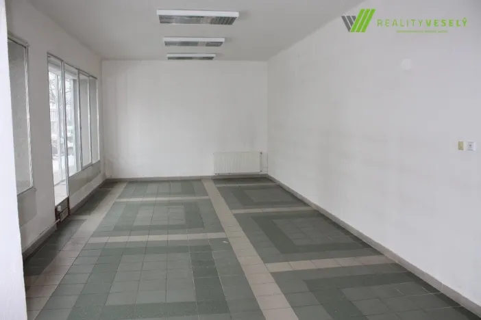 Pronájem obchodního prostoru, Hodonín, nám. 17. listopadu, 535 m2