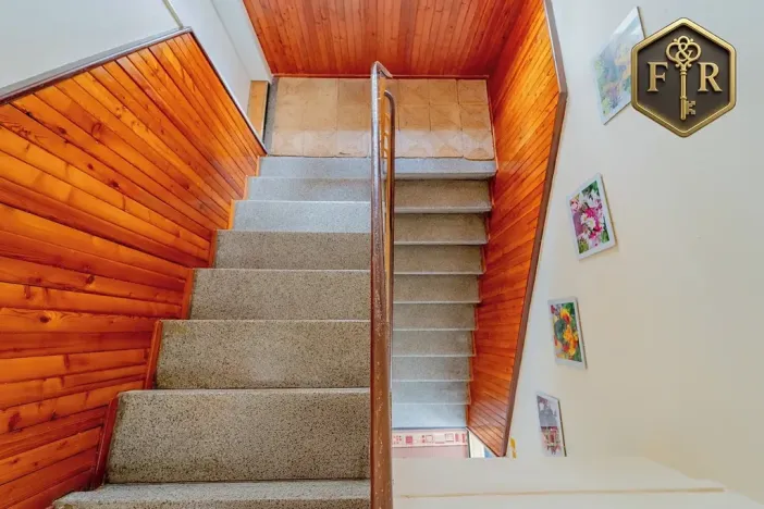 Prodej rodinného domu, Petrovice, 246 m2