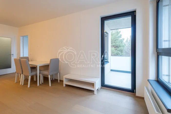 Pronájem bytu 2+kk, Praha - Malešice, Azzoniho, 51 m2