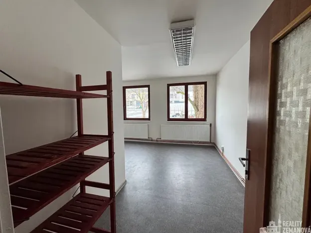 Pronájem komerční nemovitosti, Praha - Modřany, Do koutů, 41 m2