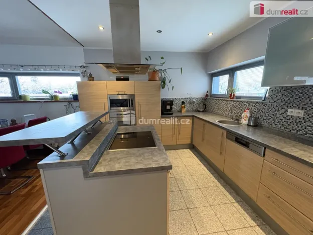 Prodej rodinného domu, Horky nad Jizerou, 208 m2