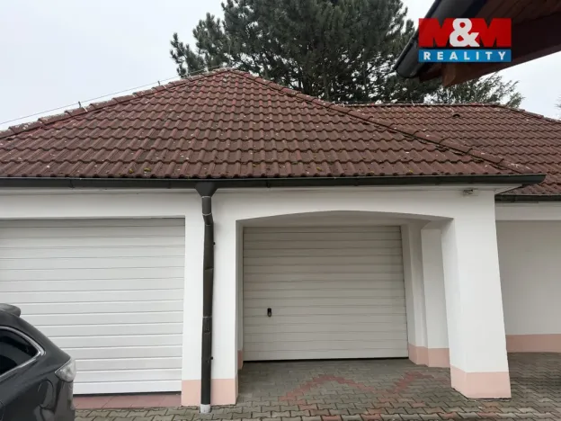 Pronájem rodinného domu, Průhonice, Kosatcová, 291 m2