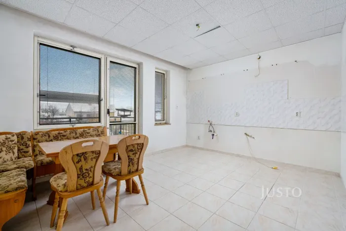 Prodej rodinného domu, Těšany, 253 m2