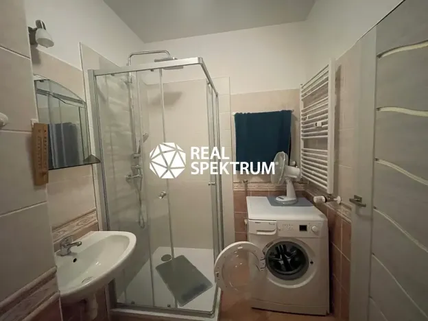 Pronájem bytu 1+kk, Blansko, Okružní, 35 m2