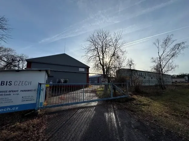Dražba výrobních prostor, Pardubice, 5239 m2