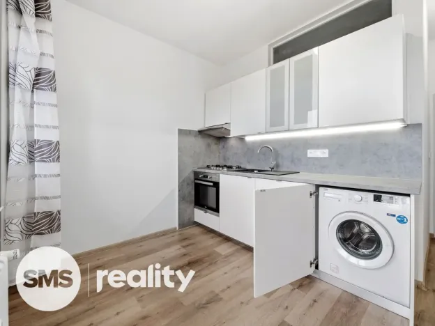 Pronájem bytu 2+1, Jihlava, Polní, 64 m2