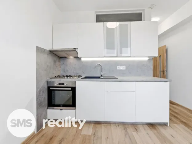 Pronájem bytu 2+1, Jihlava, Polní, 64 m2