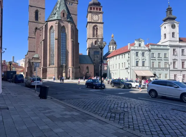 Pronájem restaurace, Hradec Králové, Velké náměstí, 179 m2