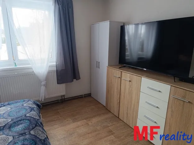 Prodej rodinného domu, Hořiněves, 82 m2