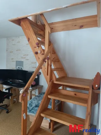 Prodej rodinného domu, Hořiněves, 82 m2