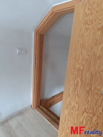 Prodej rodinného domu, Hořiněves, 82 m2