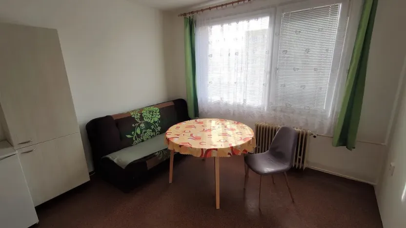 Pronájem bytu 2+kk, Strakonice - Strakonice I, Heydukova, 37 m2