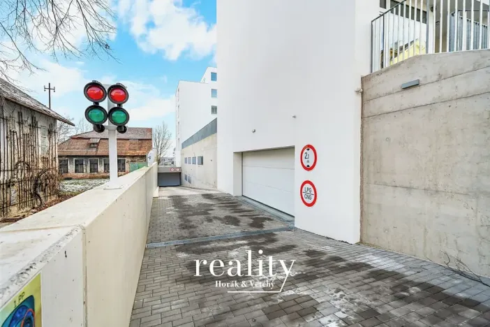 Prodej bytu 4+kk, Znojmo, Jarošova, 110 m2